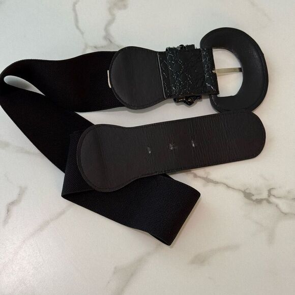 Women’s Belt black vinyl elastic stretch OSFM - Picture 5 of 5